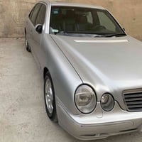 مارسدس ام عيون للبيع موديل ٢٠٠٠ بغداد بسمي رقم الانكليزي هزه سنويه كله...