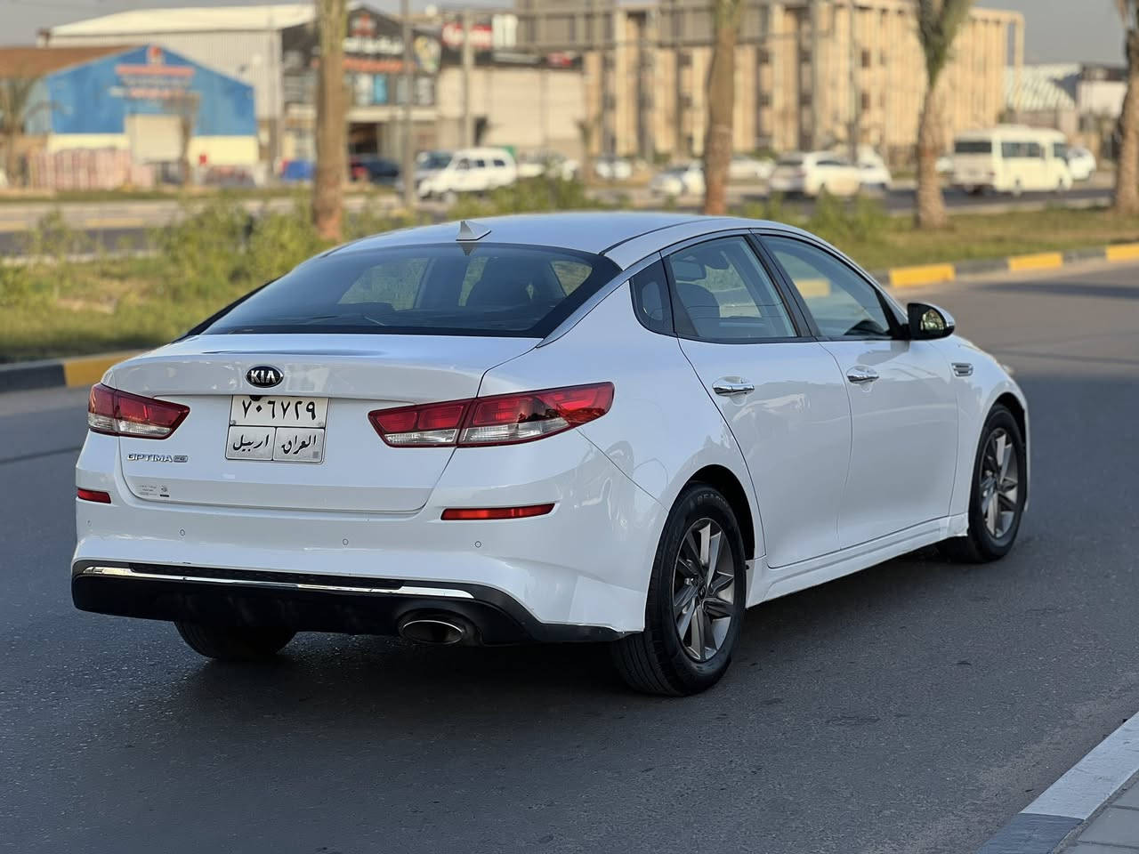 ابتيما 20  وارد أمريكي اربيل بسم شركه سنويه الجديده ل28 
مكينه وكير كفاله  تبريد حداده كله جديد جاهزه كلش 
 
حادث فقط بنيد تبديل والباقي ليبل واحد وبيهه بلعراق طخه كدام بصيطه  (بدون شواصي وبدون لغد وبدون ايرباك كفاله ) 
 وبيهه ملاحضات بصيطه وباردات تجي شوفهن شوف العين 

***********     المكان البصره القبله    السعر 120
