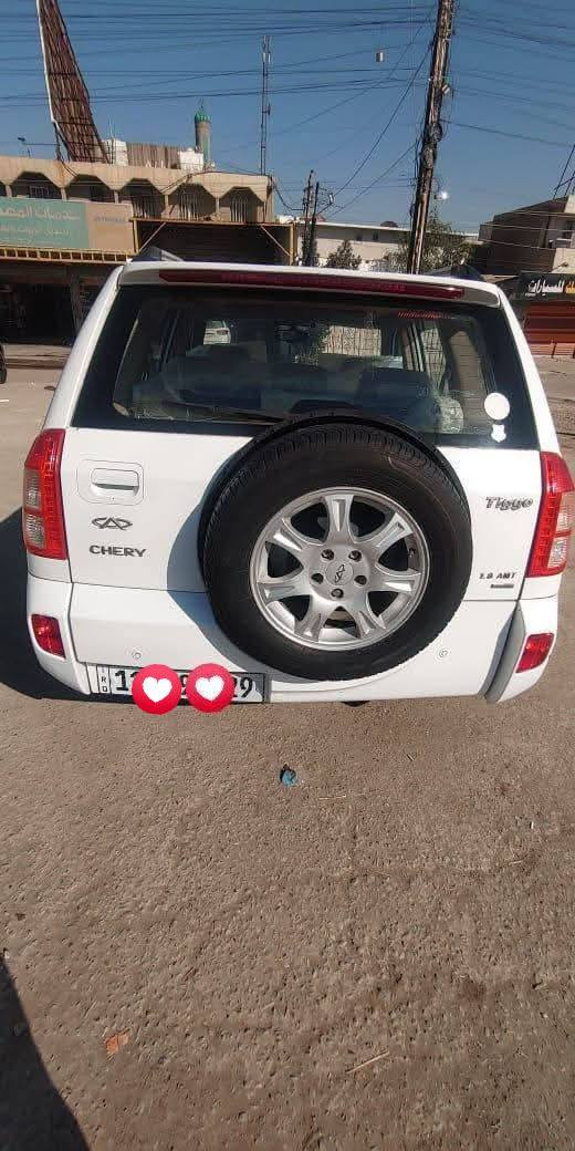 السلام عليكم للبيع شيري تيكو ٢٠١٢ شكل ٢٠١٣ رقم بابل انكليزي الجديد سياره جاهزه مابيه اي نقص كير مكينه صدر أمامي خلفي كله تمام  مكينه ١٨٠٠ كير أوتو كهرباء تبريد ثلج تدفئه بلكشنات كشنات جلد بلاد تحكم ستيرن فتحه كهرباء   مكان السياره بغداد ابو غريب السعر 60 بيه مجال حك الجيه رقم الهاتف ***********
