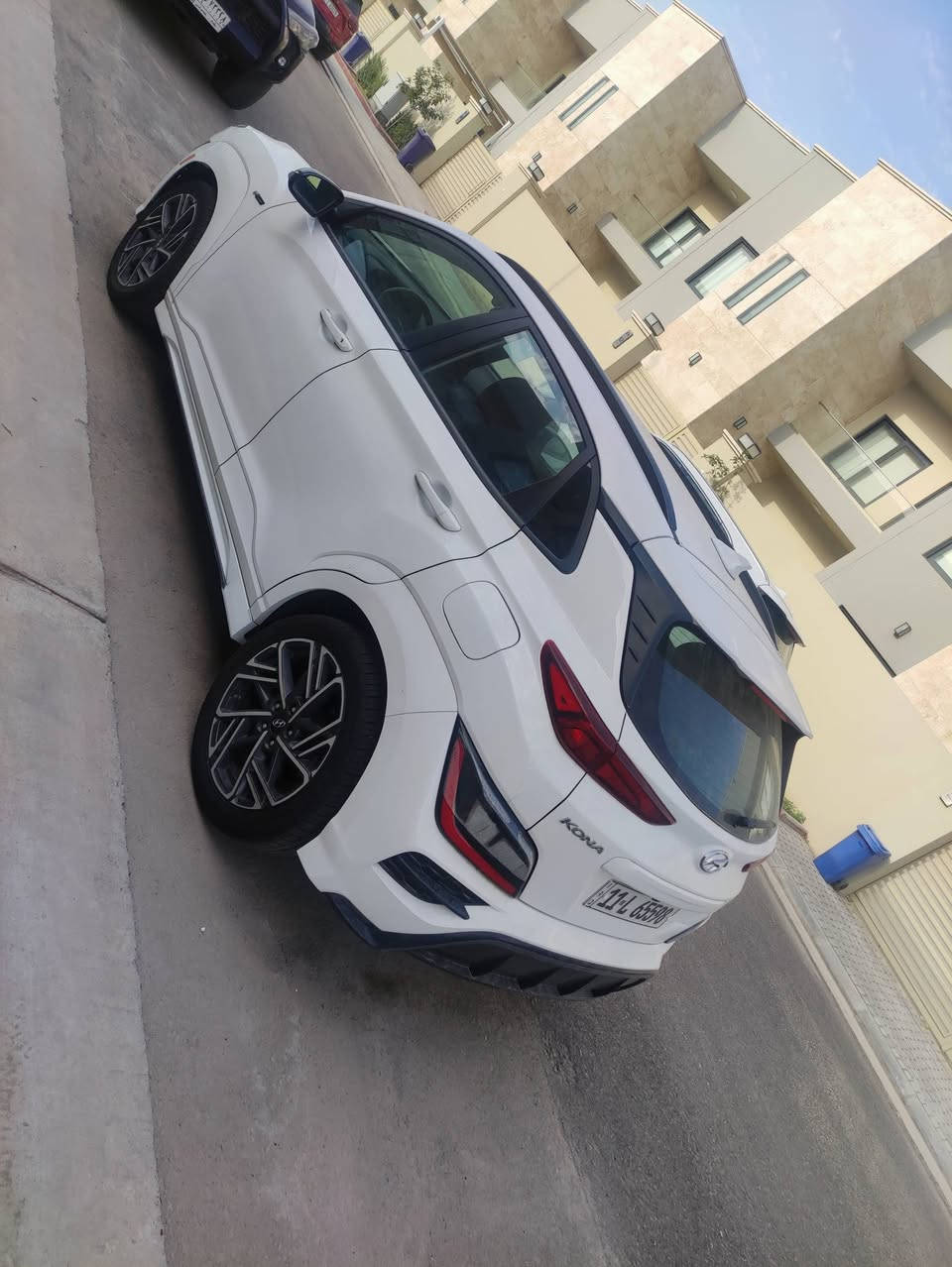 متاح للبيع كونا N-Line موديل 2023 
حادثها بنيد وجاملغ ، ومن وصلت طلع بيها كلير من امريكا 3 قطع 
شاشة جبيرة وگيج الكتروني ماشيه 16 ميل فقط 
تخم تاير جديد 
السعر من الاخير 147 
تواصل عالخاص


**إذا كنت صاحب هذا الإعلان وتريد حذفه لأي سبب، رجاءا أرسل رسالة إلى الدعم الفني**