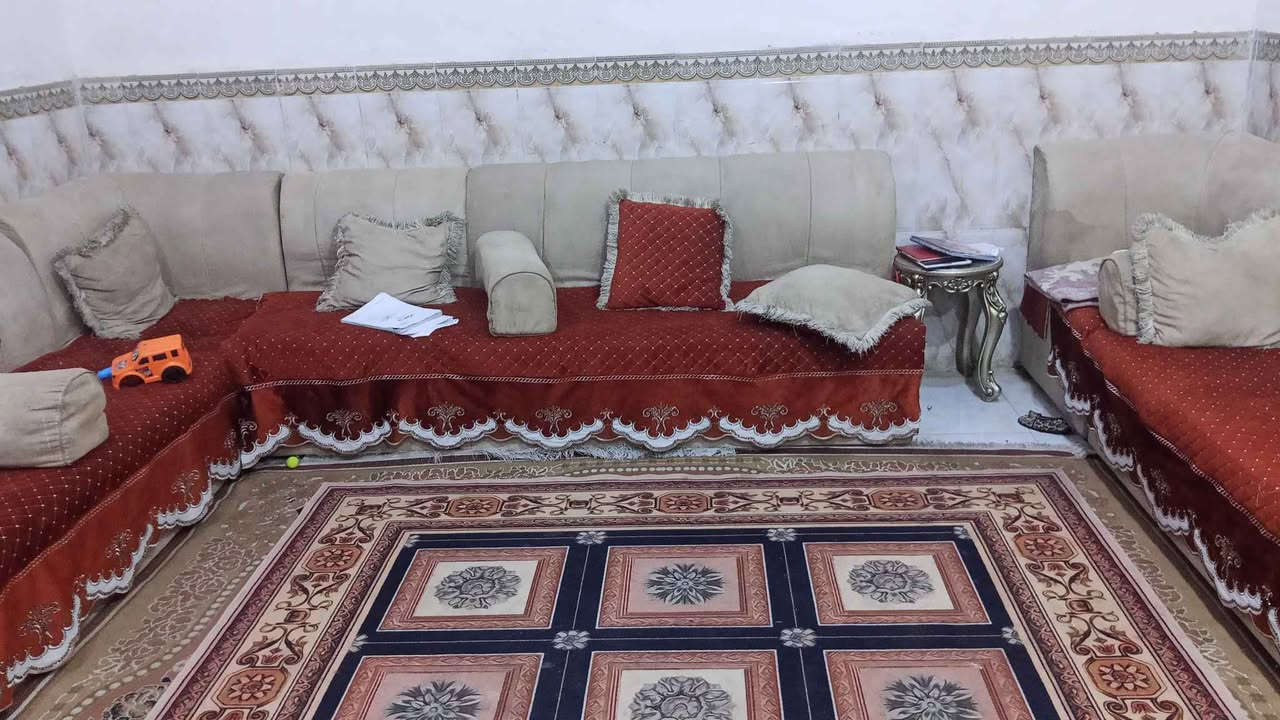 قنفات نوعية كويتي للبيع السعر 275 الف مكاني البصرة الزبير للتواصل واتس اب ***********
عدد10 قطع   14متر الزبير, البصرة
