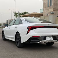 يالله  كيا كي فايف 2025 شكل جديد k5  محرك : 2500 تنفس طبيعي مرغوب   بع...