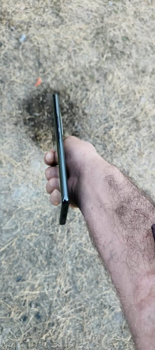 جهاز نضيف مكفول
الذاكرة 256 HONOR X9c
السعر 280 وبي مجال قليل
كما موضح في الصور
رقمي ***********
