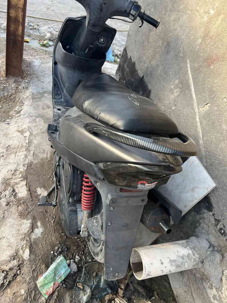 ماكس عدله للبيع السعر ٤٢٥ مستعجل ع بيعتها واتساب ***********
