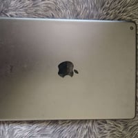 آيباد ٨ • ١٢٨ • نظيف ٩٠٪