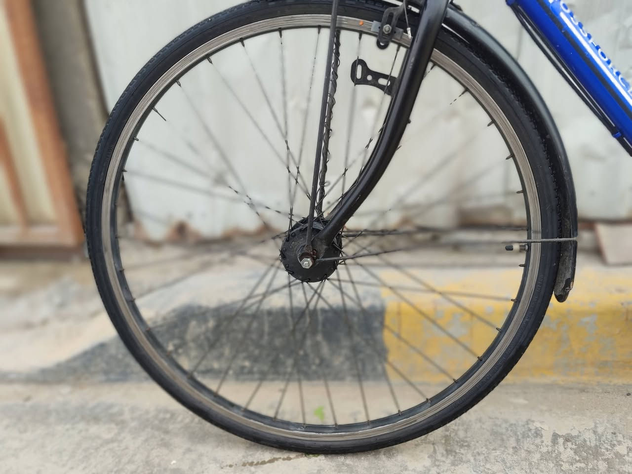 سلام عليكم بيسكل للبيع
بيسكل حاويه ياباني اصلي💯
بيسكل مختم 
كير سبع نمر
انضافه(100٪)
مكاني بغداد -البلديات (سعر خاص)
رقمي واتس أب ***********
