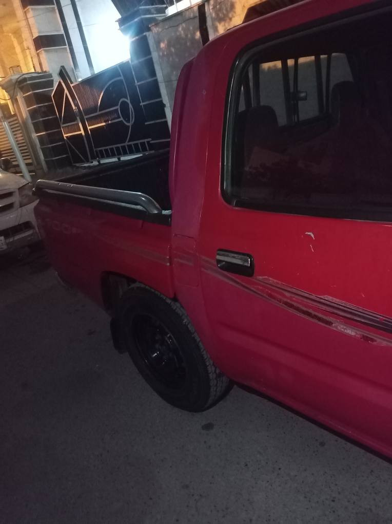 السلام عليكم جمره ٢٠٠٥ كشن فصل داخل احمر سياره بلاديه سنويه باسمي بغداد السعر ١٠٠ $
***********
