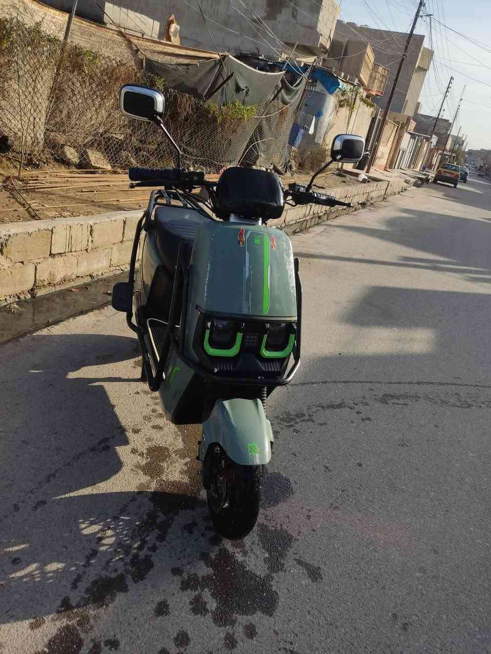 🔹سلام عليكم 🔹
🔹ماطور نوع اوبامه  أبو الدرع حديث   للبيع
ماطور مستعمل شي قليل 
سرعه 99 حقيقي 70/80
بك خلف R أشاير لايت كلو شغال 
. بصمات. عدد. اثنين عن بعد.  
        .  اسويج عدد اثنين. كرت شاشه عدد اثنين
بطاريات 6دبل وا ملف 2000 شرط الفحص عالي ناصي زينون. 
سندوق  حجم كبيرر تايات جديد . السعر 575 بيه مجال حك جيه 
العنوان🔹موصل 🔹جانب الايسر 🔹حي عدن🔹
الارقم........... 🔹***********🔹لى
