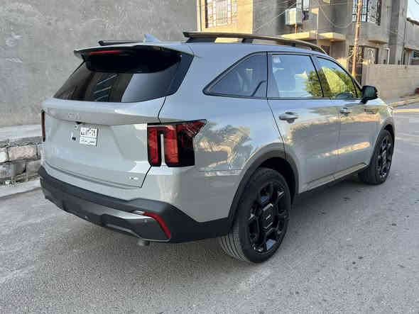 السلام عليكم للبيع سورنتو 24 امريكي صور الحادث موجوده شاصي بي تصليح والغد بدون كص السياره محرك 2500 تيربو ماشيه 32 بدون رقم تترقم جميع المحافظات سياره فول واحد ع واحدالسعر 220 وبيها مجال مكاني بغداد اللطيفيه ***********
