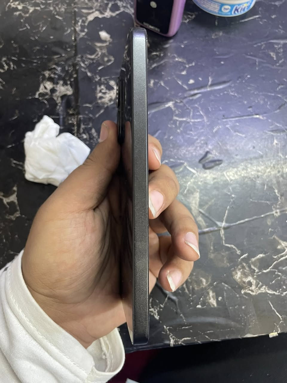 السلام عليكم ورحمة الله وبركاته جهاز بوكو X 7 برو ذاكره 256 بطاريه 97 بل ببجي 120 فريم جهز مستخدم 4 اشهر بي كسر بل شاشه بسبب صجمه الجهاز كامل ملحقاته سماعه شاحنه وكارتونه كلشي اصلي السعر 230 وبي مجال للغوالي مكاني بغداد حي النصر قرب المنتدى الرقم موجود واتساب ***********
