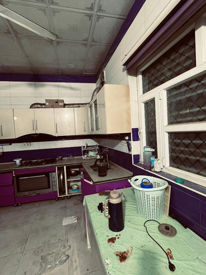 بيت للرهن حي الزهراء شارع عشرين التبليط شارع مكتب الجبوري رابع بيت ع الشارع الرئيسي قرب مدارس ريبال االبيت جاهز مطبخ مؤثث وتانكيات وكيزر ومراوح وسقيفة غرفتين نوم وصالة وصحيات داخلية وخارجية وبراني ومطبخ للاستفسار الاتصال 
***********
