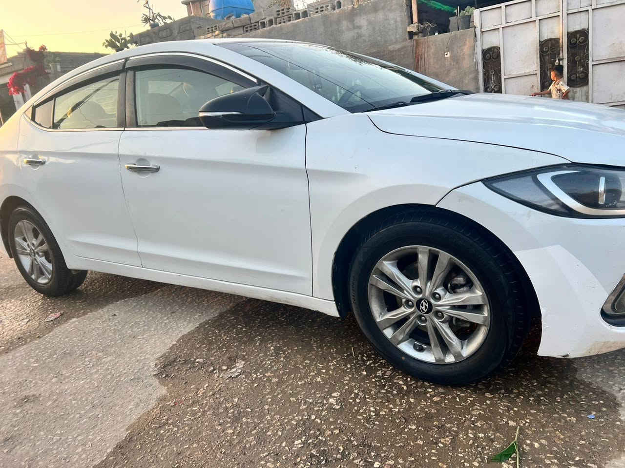 السلام عليكم ورحمة الله وبركاته النترا 2017 أمريكي فول مواصفات المتدد ضرر جاملغ امامي مبدل فقط وصبغ عام إثر تكشر سونار مرفع بل منشور  تخم تاير كير محرك متعهد بيهن حدادية  السعر 114وبيها مجال العنوان بابل جبلة *********** لاتصال
