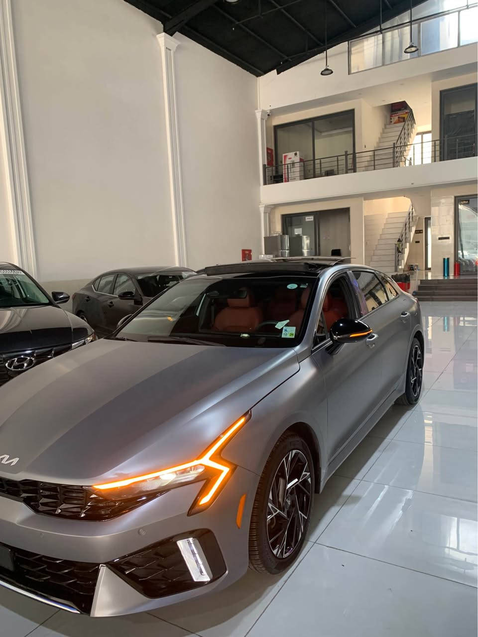 Kia K5
موديل:2025
مواصفات:GTواحد علي واحد فول فول
كلين كلين بدون صبخ بدون ايرباگ 
ماشية 19Mil
بدون رقم تكلفة رقم11,5$
مكان اربيل مدينة معارض شريكة بيت اربيل
سعر 239$و مجال
(***********) اكر, نينوى
