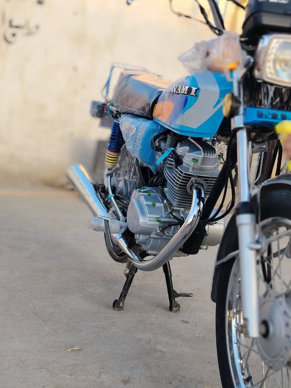 سلام عليكم عندي دراجه 4كير نامه مديل 2025 دراجه جديده وحلوه السعر 625وبيه مجال المكان كربلاء الحسينيه الاتصال ***********
