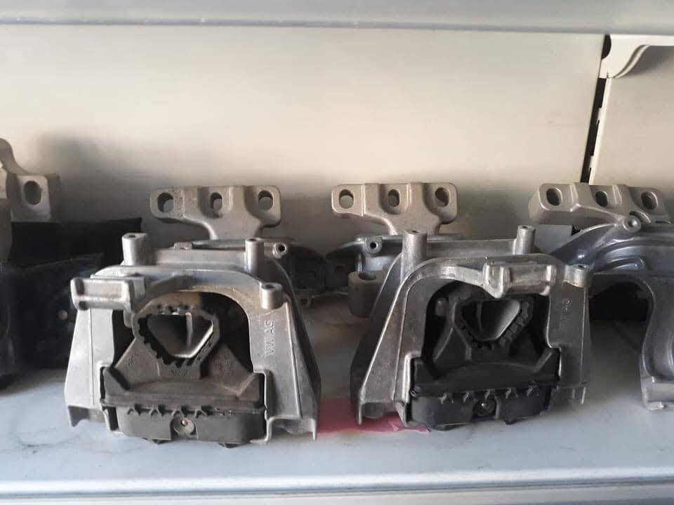 شلونكم حبايب💚
 
بالنسبة لموضوع الصدر وحته اذان المحرك والكير ، لجميع سيارات فولكس واكن  ⬇️

توفر عدنا وبـ ماركات واسعار مختلفة يعني شتريد موجود وكلشي بسعرة حبايب✅ 

حته محد يكلي اسعارك غالية لان كلشي بـ سعرة واكثر من ايتم وفرتلك 😉

مركز ومحلات سجاد رحيم العنوان بغداد شارع النضال مقابل باب الخروج لمحطة وقود البتاوين 

*********** 
*********** 
وتوجد خدمة توصيل لجميع محافظات العراق🚚
