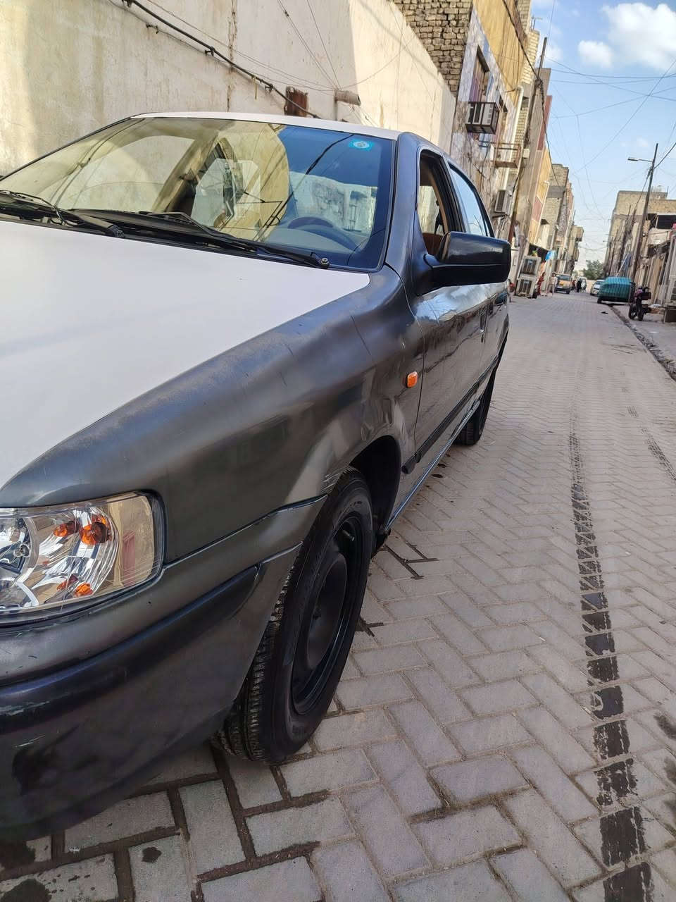 السلام عليكم البيع سمند موديل 2006 فرنسي ***********
