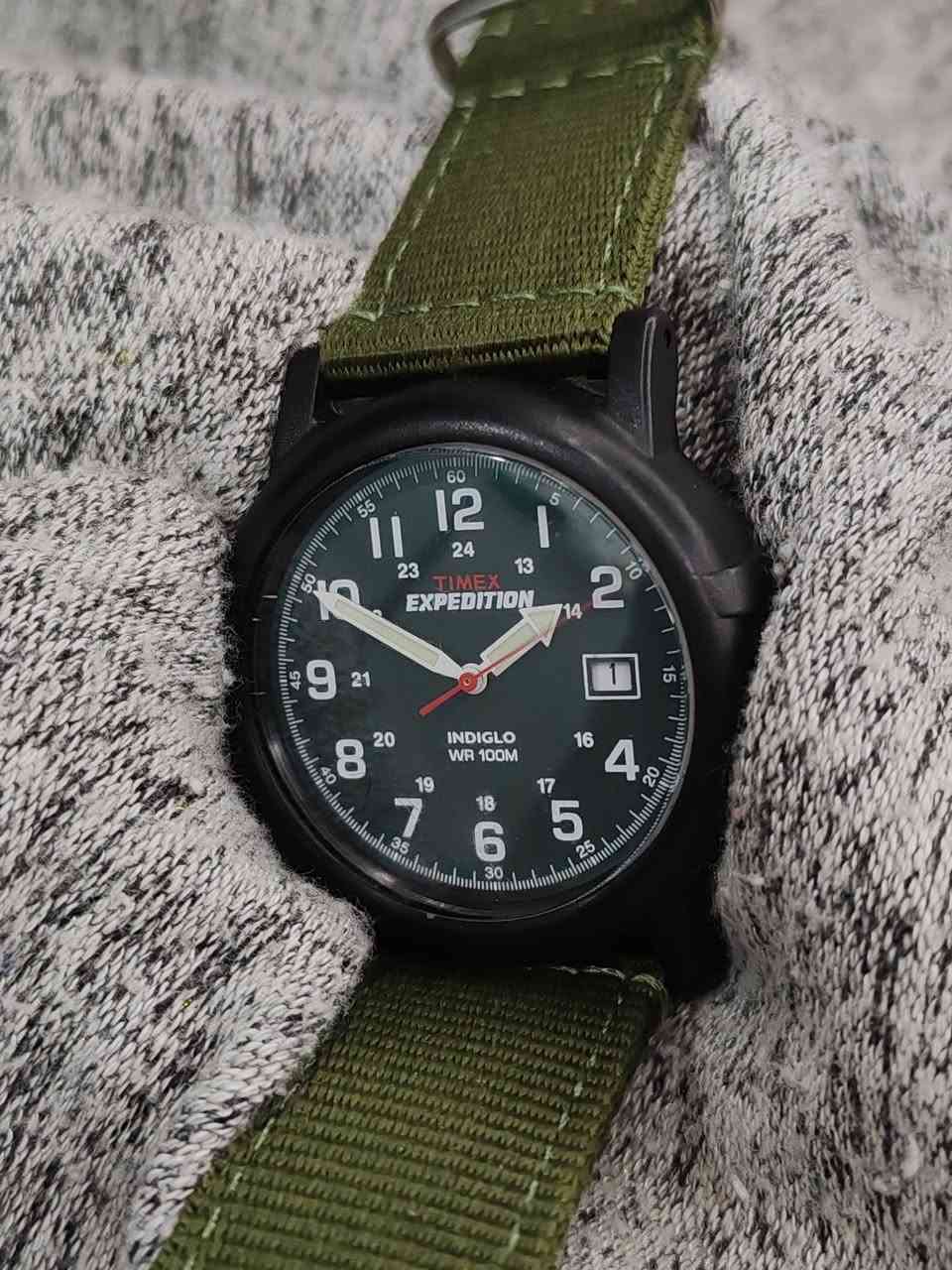ساعة تايمكس اكسبدشن TIMEX EXPEDITION اصلية 100%
التفاصيل و النظافة واضحة بالصور
مكاني بغداد موجود توصيل
السعر ٤٠ الف


**إذا كنت صاحب هذا الإعلان وتريد حذفه لأي سبب، رجاءا أرسل رسالة إلى الدعم الفني**