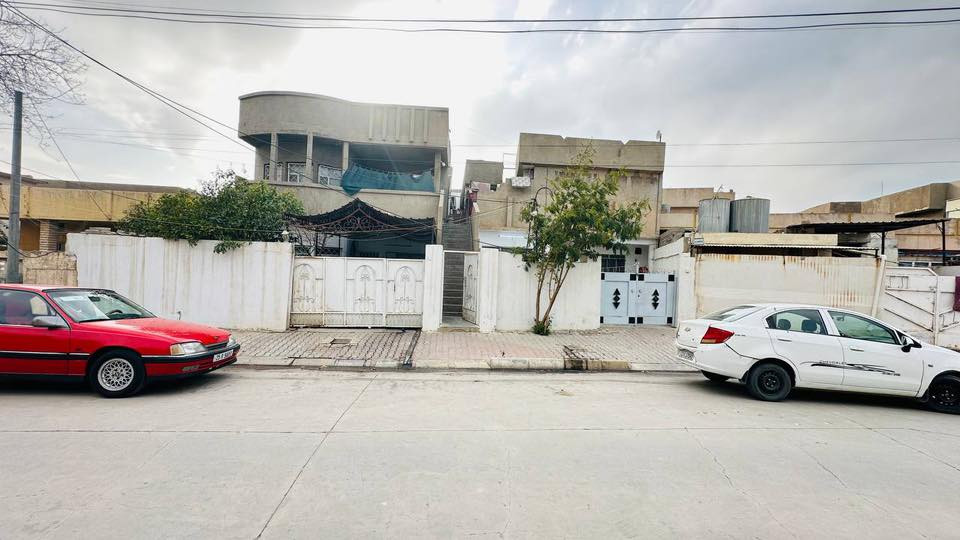 💠اعلان عقاري رقم(1108)💠 

‏#مشتملات_عدد_4_للبيع  في #حي_الواسطي خلف جامع الفردوس بمكان جميل 

 💠#المساحة 512 متر

 💠#الواجهة 15.5 متر
____________________________
‏#instagram :  almalk_realestate
_____________________________
‏#facebook : الملك للعقارات والمقاولات 
______________________________

💠ليصلك السعر علق بــ (تم) ✔️

لاستفسار اكثر يرجى مراجعة #مكتب #الملك او الاتصال على الارقام التالية☎️
 
📞***********
📞***********

📍عنوان المكتب / شارع القدس مقابل اسماك حسن 
البغدادي

ونستقبل جميع العروض السكنية والتجارية بكافة مناطق كركوك 

#عقارات  #استثمارات  #كركوك  #مقاولاوت #تصاميم #الملك_للعقارات_والمقاولات
