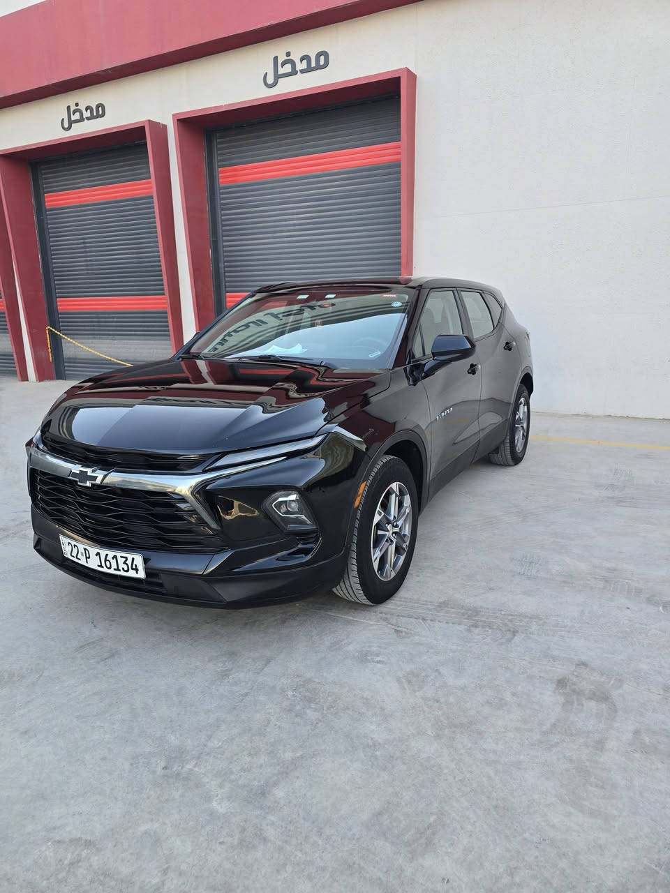 السلام عليكم ورحمة الله وبركاته.
✅اسم السيارة : شوفرليت بلايزر
✅الموديل : 2023
✅رقم السيارة : رقم اربيل  تحويل ملكية او ✅وكالة حسب رغبة الزبون
✅السعر : 179  ورقة
✅الضرر :تبديل الجاملغ فقط وصبغ طرف البنيد بدون اي دواخل 
✅الايرباكات :  ضرر ايرباك الدركة  فقط وراجع اصلي سستم 
____________________________
🔻1-حجم المحرك 4 سلندر 2000 تيربو  🔻
🔻2-ويل كب حجم 18 مع طقم تايرة 🔻بحالة ممتازة 
🔻3-بصمة ابواب و بصمة تشغيل و تشغيل 🔻عن بعد 
🔻4-لايتات زينون عالي ناصي اصل 
🔻6-غرفة السيارة مخمل اسود  
🔻7-تحكم كهربائي لمقعد السائق 
🔻8-تحكم ستيرن جهتين متكامل 
🔻9-رادار امامي مانع للتصادم
🔻10-شاشة كبيرة الحجم للتحكم بكافة الايعازات
🔻11-كامرة خلفية 
🔻12-تحكم كهربائي لمقعد السائق 
🔻13-وضعيات متعددة للقيادة 

🔵السعر المطلوب : 179 ورقة🔵
 
____________________________
للأستفسار اكثر :
***********

🔴العنوان: النجف الاشرف🔴
