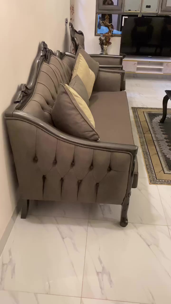 تخم كلاسك إلِـيوم وصل بس الصاله زغيره وهو كلش فخم سعره مليونين و 200 وبي مجال جديد


**إذا كنت صاحب هذا الإعلان وتريد حذفه لأي سبب، رجاءا أرسل رسالة إلى الدعم الفني**