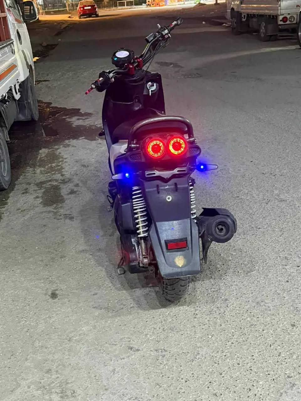 دراجة للبيع عوزها ترتيب وبيها خمدة السعر 650


**إذا كنت صاحب هذا الإعلان وتريد حذفه لأي سبب، رجاءا أرسل رسالة إلى الدعم الفني**