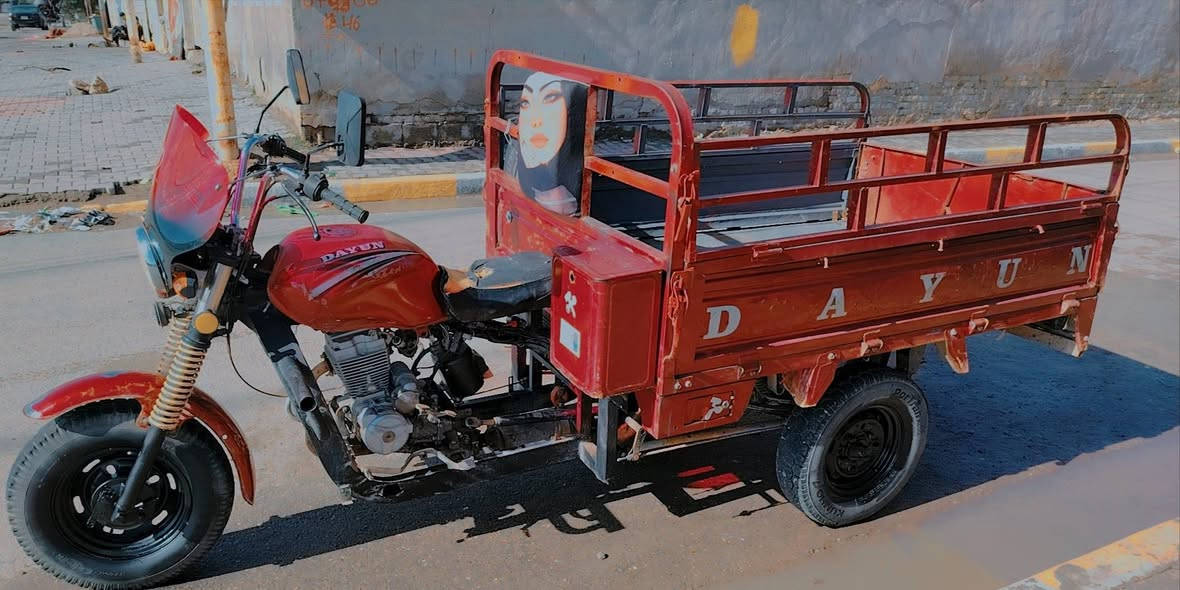 السلام عليكم
ستوتة للبيع دايوان
المديل 2018
كهربائيات كله شغال
سلف وهندر هورن وشاير ولايت
مكينة لا تبخير ولا تنقيص مكفولة
تايرات نضاف
اوراق كامله
السعر 950 الف وبيها مجال
مكاني الحسينية مال الراشدية 
***********
