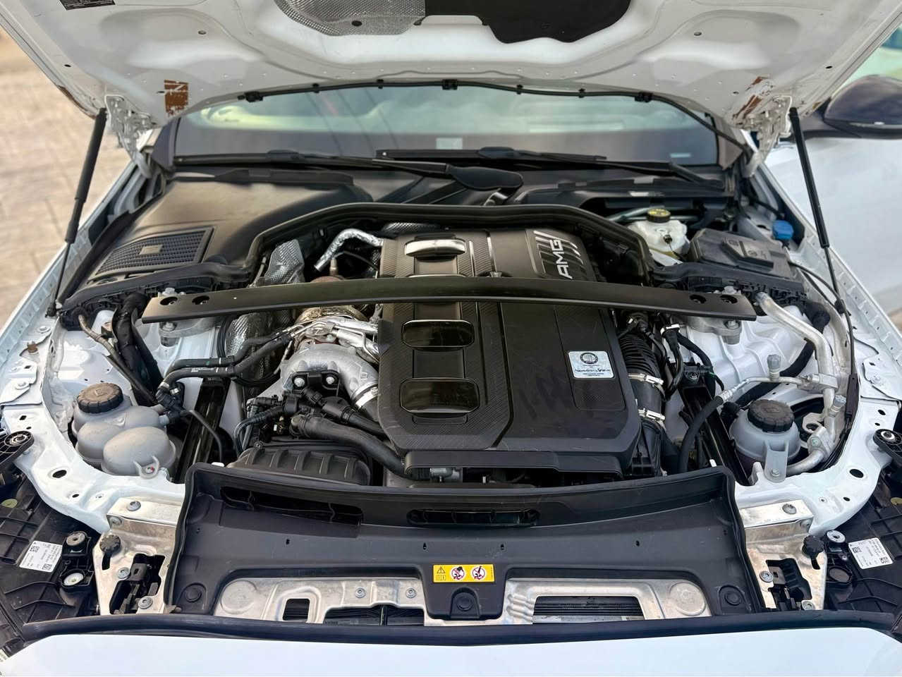 Marceds c43 formatek model 2023 
سەیارەکە دو پارجەی بۆیاخە بی پەرەشوت بی داخیلی بیلاد ئای ئیمجیە مەکینە ٤٣ بە قەوەتی ٤٠٢ هۆرس پاوەر 
سەیارەکە قەپات مواسەفاتە فۆرماتیک فۆر ویل سترین ٧ کامیرا رادار گەورە ئۆتۆپارک رادار گەورە کوشن خەزن هیتەر کوشن شاموا سەقف کەنتارا پانۆراما سەیارەکە ١٣ هەزار میل رۆشتوە دەعامی بۆ دەعامی بەشەرت هەمو گیانی بەشەرت السليمانية, العراق


**إذا كنت صاحب هذا الإعلان وتريد حذفه لأي سبب، رجاءا أرسل رسالة إلى الدعم الفني**