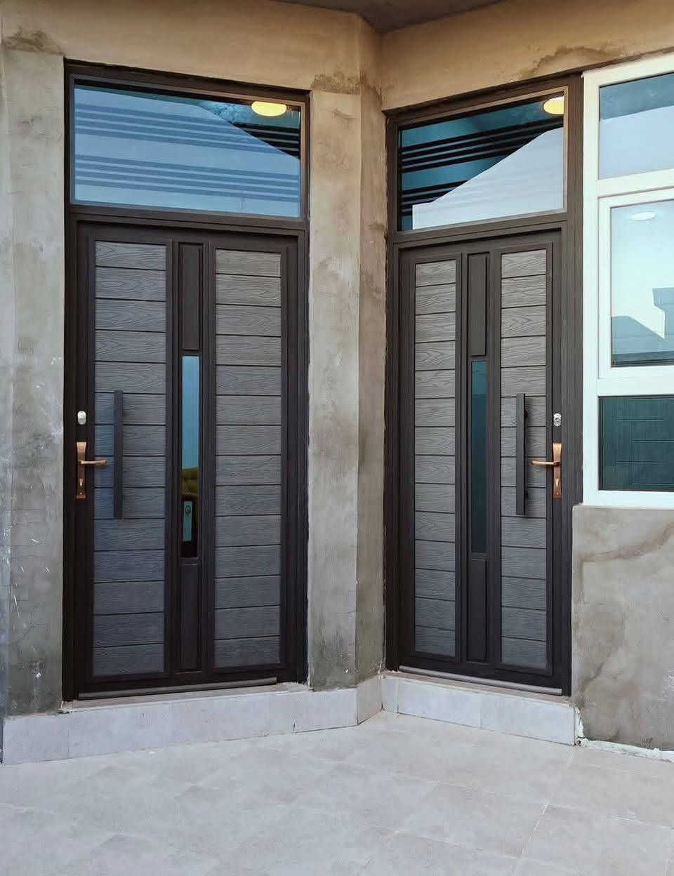 ورشة حداده احمد
ابواب وشبابيك فصال حديث بديل خشب 
محجلات وسقايف كيساب وجينكو 

العنوان كرابله شارع العام قرب حجي ستار البنجرجي 

***********  احمد 
*********** وتساب
