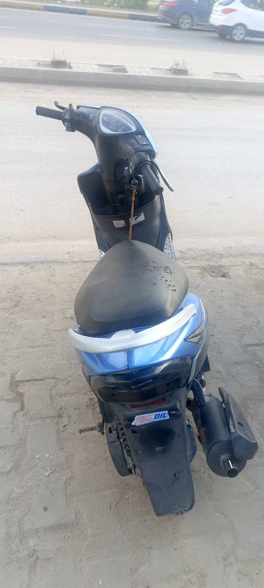 ماكس عدله ياباني بلادي نضافه فول كله شغاله سعر 550
***********
