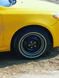 وياله وتايراتهن أبو الخط تخم كامل للبيع مستعجل هاذه رقم راعيهن 0780230...