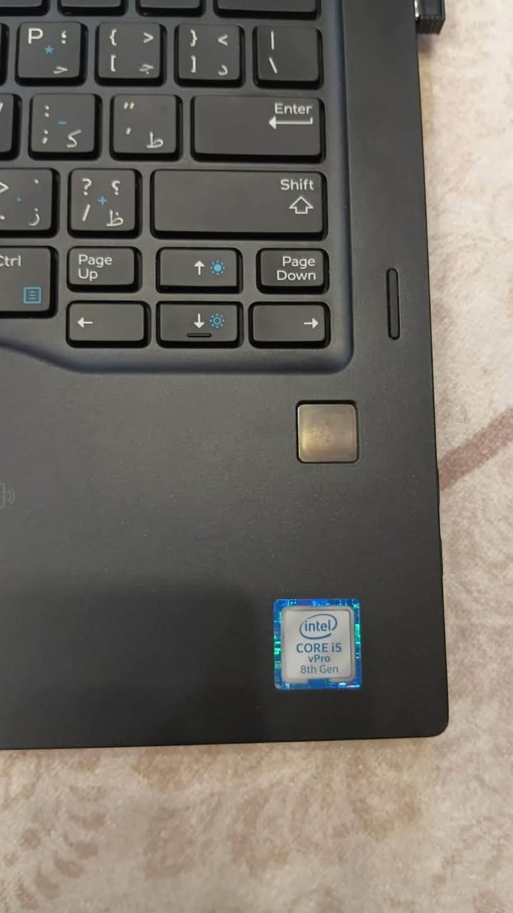 Core i5 جيل ثامن
نضافه 90%
شاشة لمس 
شاحنة تايب سي
وبطارية جديده 
مامفتوح ولاداخل تصليح ابد استخدام قليل للدراسه 

مكان ناصريه مركز  ***********
سعر 200 او مراوس ب ايباد
