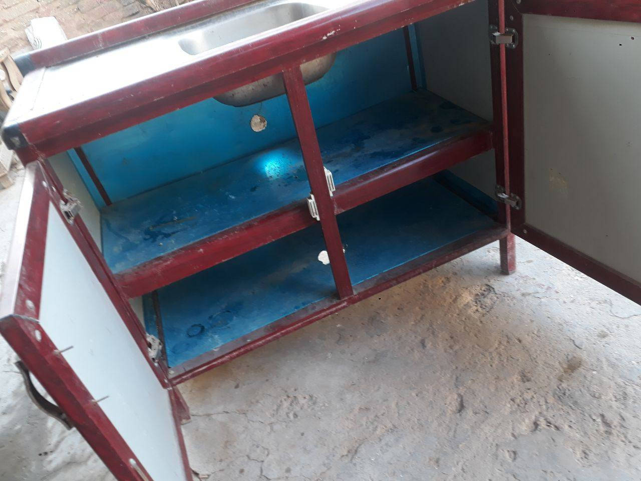 سنك للبيع بابين نضيف مابي اي ضرر سعره 75 وبي مجال مكاني حله شارع 80 ميزانة رائد


**إذا كنت صاحب هذا الإعلان وتريد حذفه لأي سبب، رجاءا أرسل رسالة إلى الدعم الفني**