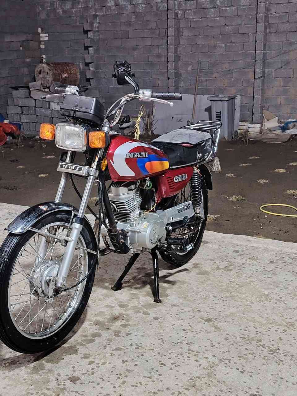 دراجه للبيع
مكينه رابيدو اصلي 
تعمير 25
رقم وسنويه نجف 
مداور ثاني يوم 
مكاني نجف/ كوفه

***********
