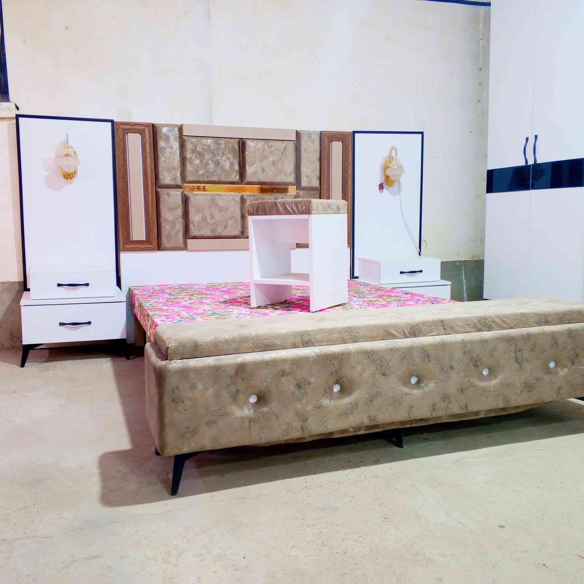 عرض خاص بمناسبة عيد الفطر المبارك إكمال وجبه جديده غرف نوم تركي شغل عراقي ضمان  10سنوات شرط 👌👌 
خشب mdf السعر الحالي/////مليون و 900الف فقط ويا الشد والنقل لحك او ماتلحك العنوان حسنكوي مقابيل اعدادية تلعفر نجارة الأمين للاستفسار ***********
