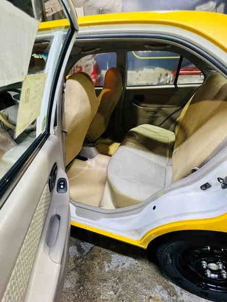 سلام عليكم فيرنا 14 معيوده كفاله عده بارد ع كد شبر دوشمه عام صدر امامي خلفي مابيها اي نقص السياره جاهزه 82 وبيها مجال بسيط كلش ‭

‭0772 671 3442‬
