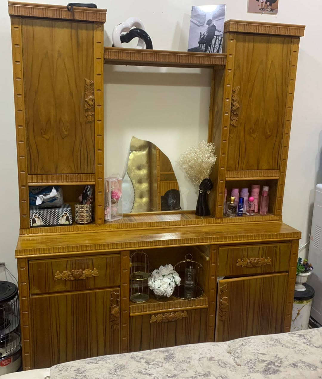 غرفه ابراج مستعمله السعر 1,700‏‪***********‬‏
