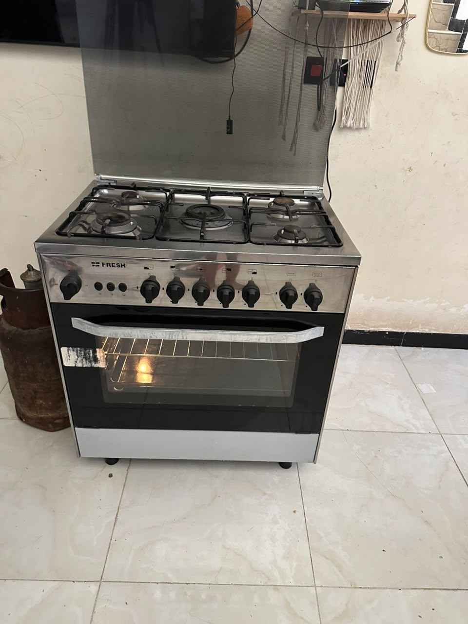 السلام عليكم طباخ مصري مستخدم نضيف شغال كامل حتى الكهرباء بغداد, العراق


**إذا كنت صاحب هذا الإعلان وتريد حذفه لأي سبب، رجاءا أرسل رسالة إلى الدعم الفني**