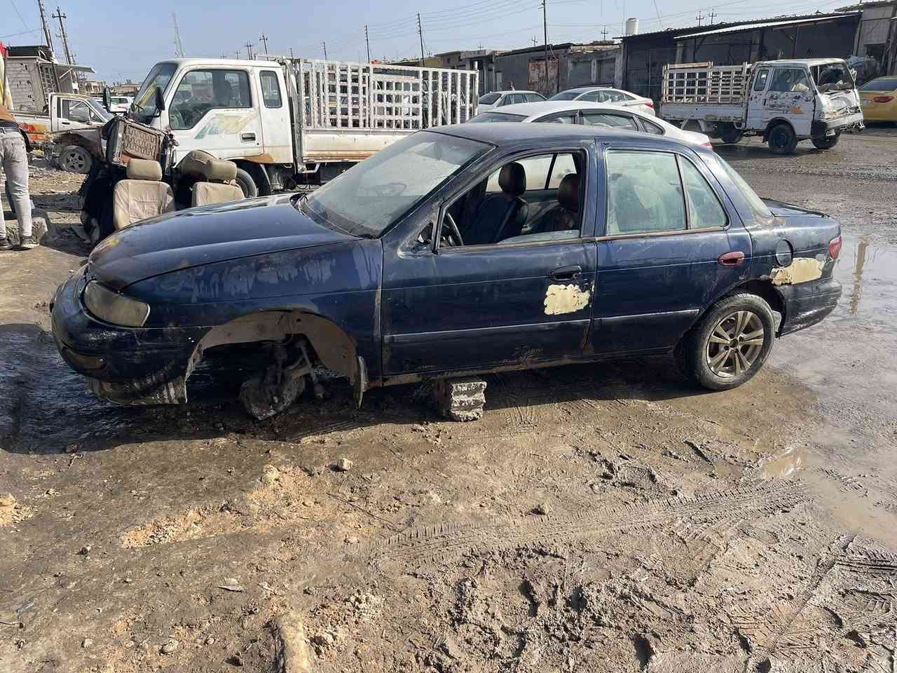 السلام عليكم شباب تم تفصيخ كيا سيفيا شنو اريد موجود العنوان بابل اجبله حي الصناعي الفرع الاخير للتصال *********** كير ومكينه شرط جدد تخم تاير نضيف
