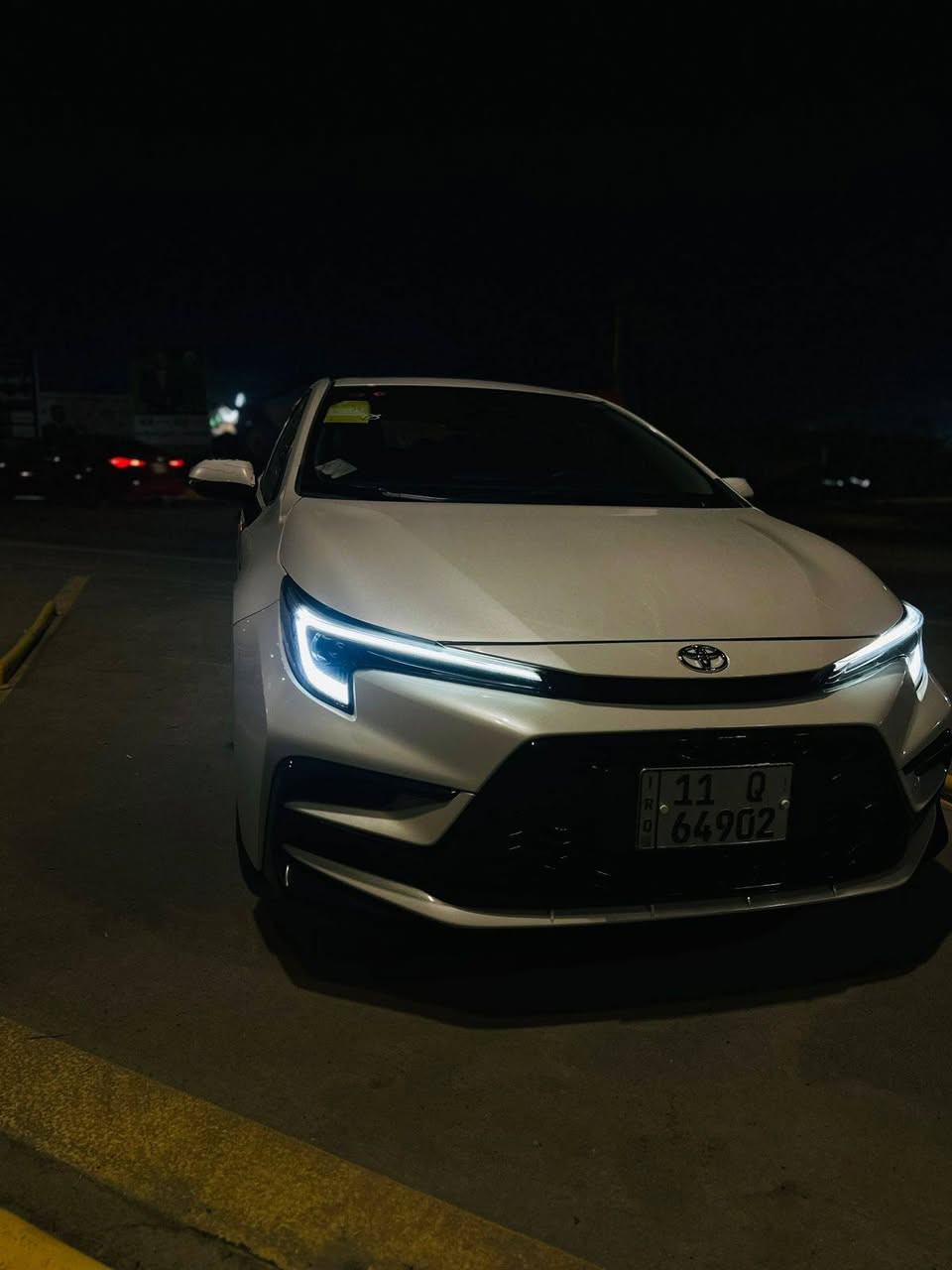 سلام عليكم
كورلا موديل 2025 شكل الامريكي  S
سياره مبدله بيه فقط دعاميه لاماميه
لا دعاميه مالته موجوده عندي 
تكحيل بل بنيد 4 اصابع 
 ماشية 37الف كيلو متر السيارة على وضع الشركة وجديدة كلش مكاني بغداد الكرخ ب اسمي تحويل ثاني يوم للستسفار. *********** 

‎المواصفات 🔻
‎مكينه 1800 هايبرد شحن ذاتي 
‎سلايت  ء 
‎رادار + تحديد مسار طريق + قيادة ذاتيه 
‎قرائة علامات الطريق المرورية
‎بصمة تشغيل + دخول ذكي  يدة الباب
‎يدات سود +مري اسود 
‎هاندر بريك بصمة + اوتو هولد 
‎  
‎كيجات ديجتل 
‎شاشه مسجل +تبريد بيانو + كامره خلفيه دوارة + كار بلي 
‎تبريد قطعتين 
‎لايت زينون عالي ناصي + + لد صباحي زينون+ بكلايت لد 
‎ حساس اطار + حساس مطر + حساس لايت داينمك عالي ناصي اوتو 
‎يفو مود + مود درايف + مانع انزلاق 
‎ تحكم  الستيرن كامل مع كروس سرعه
‎ 
‎
داخل جلد احمر
السعر 152 بيه مجال بسيط
