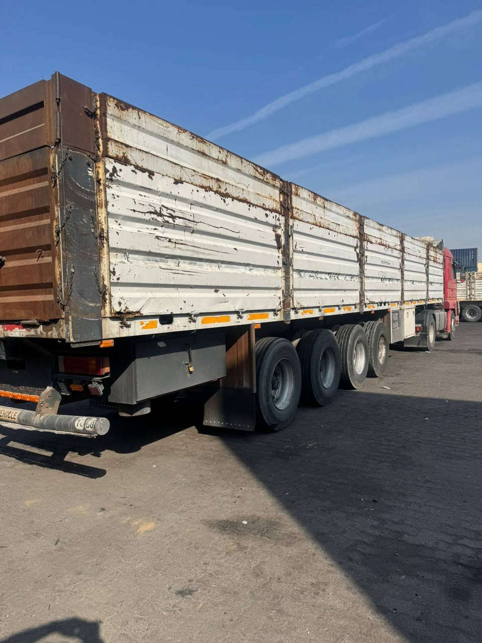 عربانه البيع الطول 13 و60 
سفتار  ***********   ***********
