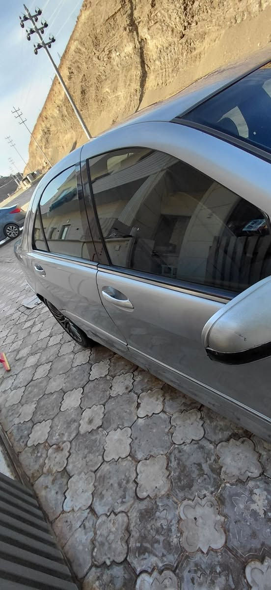 Marseds bo froshtn ya gorenawa shte ba dlm be 2004 e saxa male madane ba shart gerew makenay ba shart sukanu paware ba shar 
*********** السليمانية, العراق
