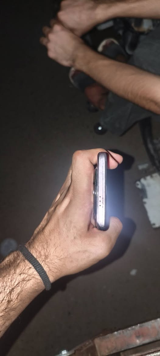 هونر x9c تليفون نضيف مثل ما موضح للتواصل ***********
السعر 300 وبي مجال بسيط
