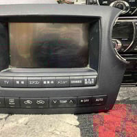 شاشه لكزز بلاديه ٢٠٠١/٢٠٠٦ مكاني بغداد البياع وعندي توصيل ٠٧٧٠٤٨٦٤٤٠٢