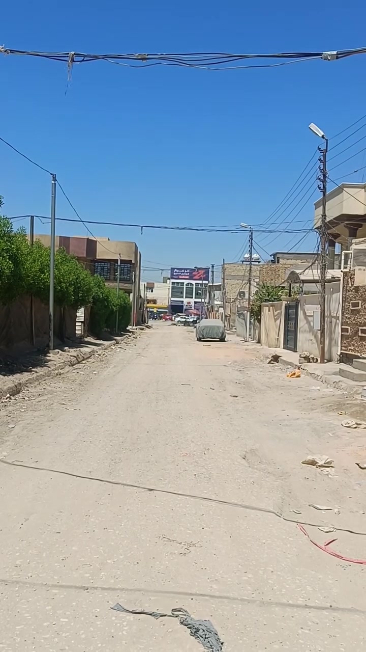 بيت ركن على شارعين طابو صرف مساحة 200 متر بظهر القرية مول عنوان حلة شارع 80 من جهة قرية مول، للاستفسار الاتصال على الرقم فقط بلا مراسلة ***********
