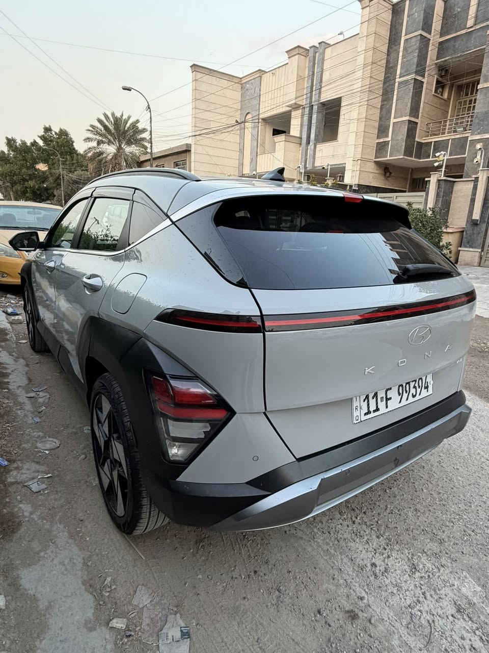 السلام عليكم .. هونداي كونا 2024 مرقم بغداد فئة ليمتد
أعلى مواصفات { تشغيل عن بعد ' قيادة الاليه ب ريمونت ' 

قمارة بنراما طكتين' كشنات حار بارد ' كشن كهرباء ' تبريد 

بيانو ' شاشه متصل ' ويل كروم ' محرك 1600 تيربو ' 

السيارة بيها { قطع صبغ بدون شواصي ولا لغود }  ايرباك 

ستيرن وبرده '' السيارة دخول جديد تصليح درجة اولى 

مرقمه بغداد وسنويه ب اسمي وجاهزه من كل نواحي 

مكان السيارة ' بغداد حي البنوك او القاهرة السعر         

{ 162 $ ورقة } وبيها مجال للأتصال           

(  *********** )
