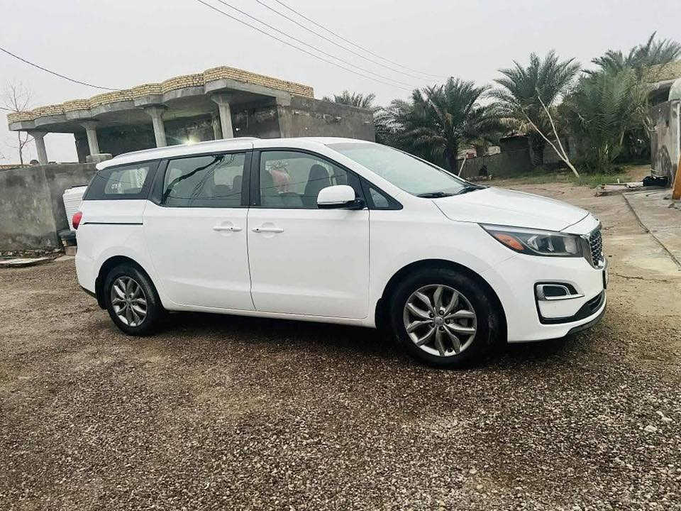 السلام عليكم سيدونا 2019 رقم بغداد اجره حادثه مرفق بلمنشور  المواصفات 4 بصمات حساسات اماميه وخلفيه رادار جانبي كامره  سنويه ال 30 خط وبحث جدد خطه كربلاء جاهزه على اخير حبايه المكان المثنى  السعر 230وبيه مجال رقم الهاتف ***********
