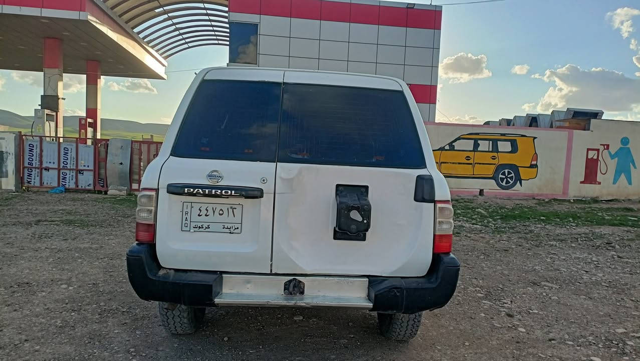 پە تڕۆڵ مودیل 2002 کتاب مزایدە ی
لە گە ڵدایە غاز بە نزین  بە شە رتی گێرمە کینە ئە کسل 
شانصی دە بڵ ئە کسل بێ چر کە بێ دە عمو لێدان 
سعر 56 مە جال  شوێن چم چماڵ 
ژم ***********
***********
