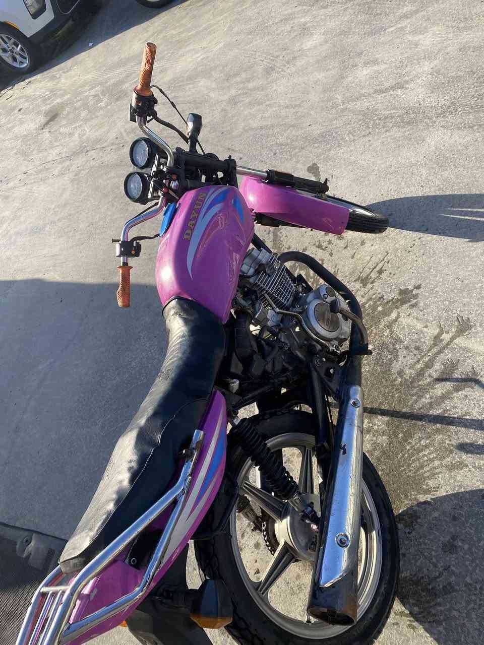 دايون عضم مديل٢٣  اوراق استنساخ وبيها ورقتين أصليات السعر 550المكان طويريج حي العسكري ***********
