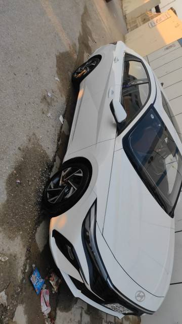 النترا ٢٠٢٤ تجميع صيني  باسمي السنويه
ماشيه 77  الف كيلو وقابل للزيادة
مواصفات
سلايد 
بصمه ابواب +بصمه تشغيل 
ويل كب 17
اشاير مري
لايت لد 
حساس امامي خلفي
شاشه نفكيشن 
كامره
مري شفط
لايت 3عدسات زنون
كشنات جلد
هند بريك بصمه
كير دجتل طياره
تبريد خلفي 
تحكم ستيرن جهتين
كروز سرعه 
ماطور لايت
كيلو متر دجتل
كير 8 سرعات 
(( دواخل لونين 

كم حالوبه 

السياره فول مواصفات 
مكينه 1500دبل نوزل 

النجف 

للاتصال خط. ***********
