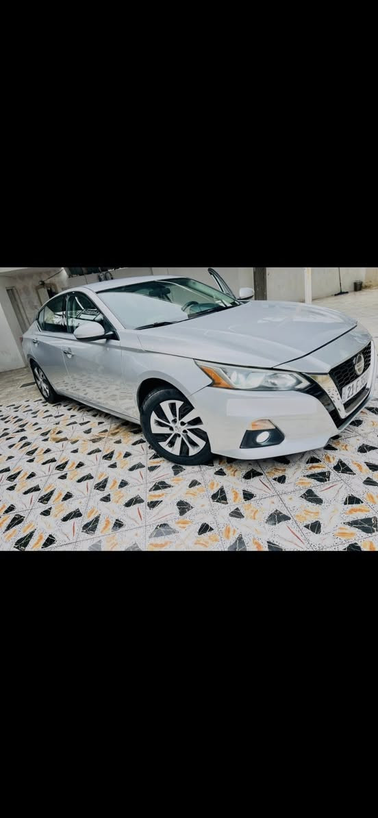 السلام عليكم التميا 2019امريكي رقم سلمانيه سنويه هزه كله جديد بسمي سياره كير محرك تخم تاير صدر كله مكفول جديد بيها قطعه وحده تبديل بلاد فقط باقي كفاله عامه سعر مناسب جدا 137بيها مجال بسيط 

‭0771 968 7760‬🖤
0771995764
